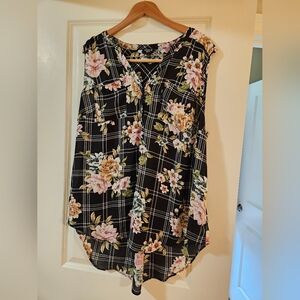 Women's sleeveless blouse